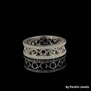 Fournisseur indien Bague de fiançailles intemporelle en diamant naturel, parfaite pour les occasions spéciales, disponible à prix d'exportation depuis l'Inde - Product Image 4