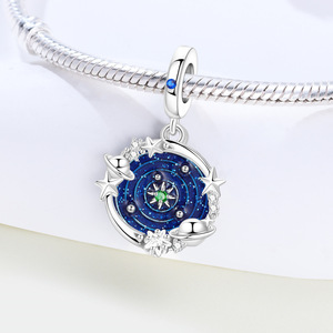 Nuevo colgante de cuentas con diseño de estrella cósmica, diseño original, lujo discreto, moderno y versátil - Product Image 2