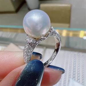 Bague de cocktail T0332 en perle d'eau de mer, taille brillant rond, sertie pavé, pour femme, bagues de fiançailles fines - Product Image 1
