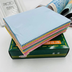 Chiffon de nettoyage pour lunettes en microfibre avec logo personnalisé en gros <span class=keywords><strong>Lingette</strong></span> de nettoyage pour lentilles de lunettes de soleil et lunettes optiques - Product Image 3