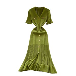 Abito da donna all'ingrosso elegante, lungo, slim-fit, con scollo a V, vita impero, <span class=keywords><strong>maniche</strong></span> corte, in maglia, di alta qualità, modello a coda di pesce - Product Image 6