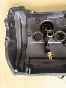 11127646553 11127601863 ฝาครอบป้องกันเครื่องยนต์แท้ มือสอง ขายส่ง ฝาครอบวาล์วหัวสูบแท้ สำหรับ BMW N13 F20 F30 - Product Image 3