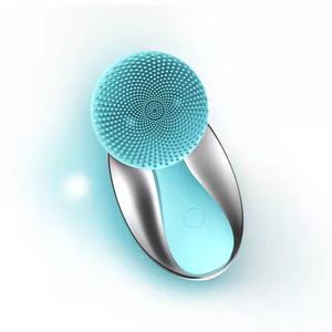 Outil de nettoyage facial à ondes sonores vibrantes en silicone OEM avec fonction de massage magnétique pour un nettoyage en profondeur et de la peau - Product Image 5