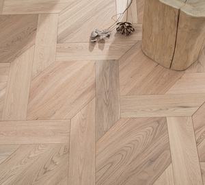 Plancher en bois d'ingénierie en noyer noir multicouche moderne, installation par clic, surface lisse, design en <span class=keywords><strong>parquet</strong></span> pentagonal pour utilisation en <span class=keywords><strong>salle</strong></span> <span class=keywords><strong>de</strong></span> sport - Product Image 3