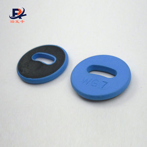 Botón de moneda de tamaño personalizado Etiqueta de lavandería UHF RFID Etiqueta Nfc resistente al calor - Product Image 1
