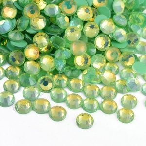 Oleeya Vente en gros Strass en verre à dos plat, nouveaux coloris opale lumineux, effet diamant, pour nail art et mariages - Product Image 3