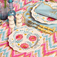 Vente chaude Esthétique Ondulé Pétoncle Napperons Brodé 50% Lin 50% Coton Festonné Circulaire Table À Manger Napperons pour La Maison