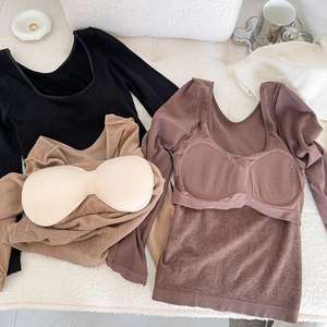 Top térmico de manga larga para mujer con sujetador incorporado, forro polar tejido, ajuste ceñido y acolchado, capa base de invierno con almohadillas para el pecho - Product Image 3