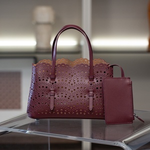 New Style Genuine Leather Unisex Luxury Soft Handbag Romantic Hollow Carved <b>Large</b> Capacity Tote <b>Bag</b> Woven <b>Beach</b> <b>Bag</b> - Product Image 5