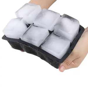 Sıcak satış silikon buz küpü tepsi kapaklı BPA ücretsiz kolay bırakma buz küpü kalıpları Mini buz küpleri yapmak