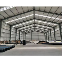 Taller y Garaje Prefabricado Moderno con Estructura de Acero Resistente, Almacén Industrial Metálico con Garantía de 5+ Años