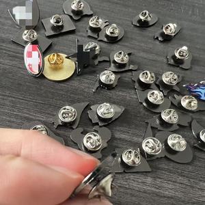เข็มกลัดโลหะรูปทีมฟุตบอลสหรัฐฯ สีบรอนซ์ สำหรับติดหมวก ขายส่งสำหรับแฟนคลับฟุตบอลสหรัฐฯ - Product Image 5