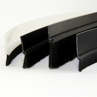 Brosse d'étanchéité pour porte de garage