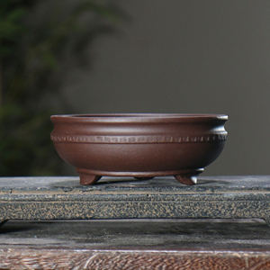 Maceta de Arcilla Morada de Tres Patas, Redonda, Estilo Antiguo, Hecha a Mano, Maceta para Bonsái de Yixing China - Product Image 1