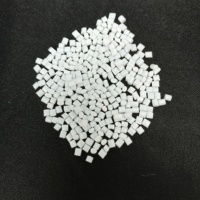 PET WK-801 Granulés PET vierges de qualité bouteille, faible teneur en acétylaldehyde, matière première plastique, résine PET pour préformes de bouteilles d'eau minérale