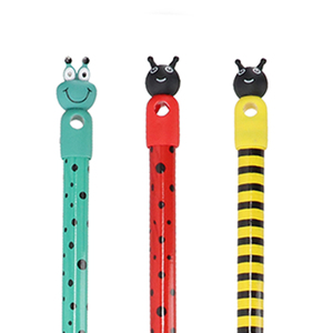 Esschert Original Design 3 age + FSC 100% FSC peuplier style insecte balai de jardin pour enfants râteau à gazon - Product Image 5