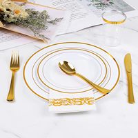 Assiettes de Fête Jetables en Plastique de 7,5 et 10,25 Pouces avec Bord Doré Premium pour Mariages