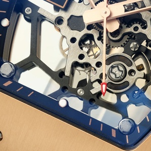 Reloj de Lujo de Primera Línea 035, Caja Tonneau en Oro Rosa, Espejo de Zafiro de Alta Calidad, Reloj de Negocios para Hombre - Product Image 3
