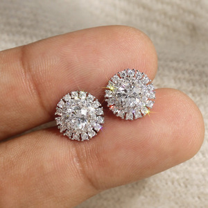 Eleganti Orecchini a Perno Geometrici a Forma di Girasole per Donne, Accessori per Orecchie alla Moda per Uso Quotidiano - Product Image 1