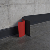 Plinthe en PVC imperméable pour balcon et terrasse, pour une protection murale extérieure durable dans les villes pluvieuses