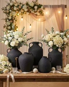 Ensemble de vases de sol en fer noir givré Wabi-sabi faits à la main, pots de fleurs texturés nordiques avec trou de drainage et base antidérapante pour la maison moderne - Product Image 3