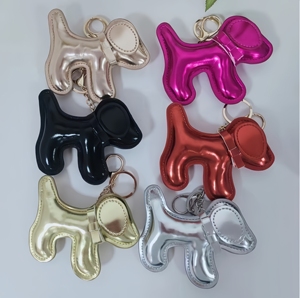 韓国製日本製レザー可愛いチャーム子犬革製キーホルダーPUレザー動物バッグチャームキーホルダー高級手作りペンダント - Product Image 1