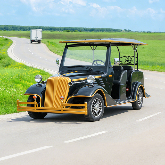 48V/72V Electric Classic Car 6 Seat Retro Travel Sightseeing Vehicle for Weddings & Outdoor Use 30-50Km/h Speed 90km Range