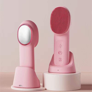 <span class=keywords><strong>Brosse</strong></span> <span class=keywords><strong>nettoyante</strong></span> électrique en silicone pour le <span class=keywords><strong>visage</strong></span> avec nettoyage en profondeur et soin des yeux, étanche, rechargeable par USB, logo personnalisé pour hommes et femmes - Product Image 1