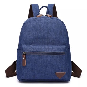 Mochila de viaje impermeable de poliéster de lujo para ordenador portátil de diseño coreano para mujeres <span class=keywords><strong>gitl</strong></span> escuela simple bolsa de viaje de ocio - Product Image 3