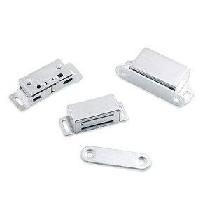 Loquet de porte magnétique en acier inoxydable 30x30x30mm, design minimaliste pour utilisation sur les portes d'armoires - Product Image 1