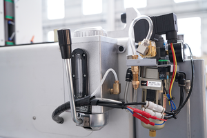 数控刳刨机带摄像头CCD振荡刀主轴切割数控刳刨机1325切割标志铣削实木铝 - Product Image 5