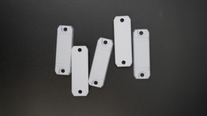 High Performance Anti-Metal ABS UHF Passive Long-Range RFID Transponder with Certified Recyclable <b>Engineering</b> <b>Plastic</b> Shell - Product Image 4