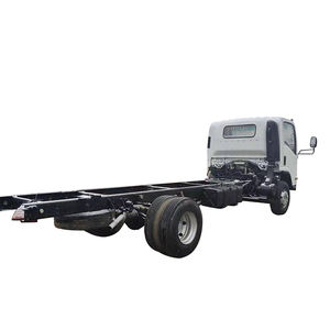 Gebruikte Isuzu 700P 8T Vrachtwagen + Nieuw Lichaam - Product Image 3