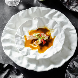 Plato de Servir Estilo Japonés, Plato de Cerámica Irregular para Servir Filetes, Ensaladas, Estilo <span class=keywords><strong>Occidental</strong></span>, Lujo Ligero, para Restaurante, <span class=keywords><strong>Hotel</strong></span> - Product Image 2