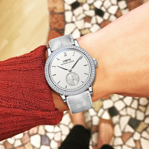 Montre-bracelet mécanique LOBINNI pour femme, étanche, avec calendrier et date automatique, cadran en cuir orné de diamants, idéale pour le quotidien et la maison - Product Image 3