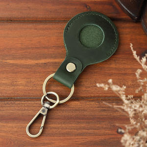 Étui de protection léger en cuir véritable anti-rayures pour Apple AirTag, résistant aux chocs et à la poussière avec protection intégrée pour AirTag - Product Image 3