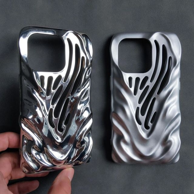 Personalized Creative & Avant-Garde Mobile Original Matte Silver & Bright Silver Phone Case for iPhone 13 14 & 15 Pro