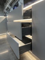 Fabricant de meubles de jardin Foshan, armoires de cuisine modulaires en acier en forme de L, armoire extérieure pour réfrigérateur, barbecue, armoires de cuisine extérieures