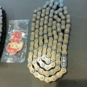 Ensembles de <span class=keywords><strong>chaîne</strong></span> et de pignons de <span class=keywords><strong>moto</strong></span> Platina Premium pour des performances améliorées - Product Image 5