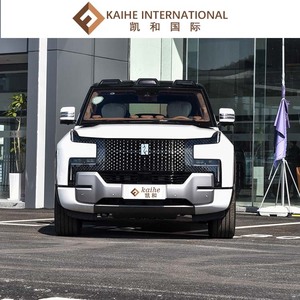 รับคำสั่งซื้อแบบกำหนดเอง รถยนต์ Byd Yangwang U8 ไฮบริด EV รุ่นใหม่ปี 2024 แบบ 5 ประตู 5 ที่นั่ง SUV ระยะทางวิ่งสูงสุด 1000 กม. ความเร็วสูง ผลิต<span class=keywords><strong>ใน</strong></span><span class=keywords><strong>จีน</strong></span> มีสินค้า<span class=keywords><strong>ใน</strong></span>สต็อก จัดส่งรวดเร็ว - Product Image 2