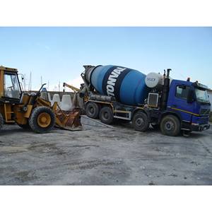 Nueva Rampa de Acceso TMUP de Alto Rendimiento - Construcción de Aluminio Resistente, Borde de Aleación de Aluminio, Capacidad de Carga de 4000 kg, Eficiente para Almacenes - Product Image 5