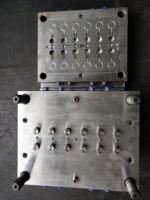 Molde de tapa de inyección de estructura de molde de alta velocidad de todo tipo con puerta de pasador puerta submarina o Puerta de válvula