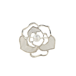 Flower Brooch Zinc Alloy Hollow Design Pearl Inlay Women's Gift Jewelry Accessory - Product Image 4