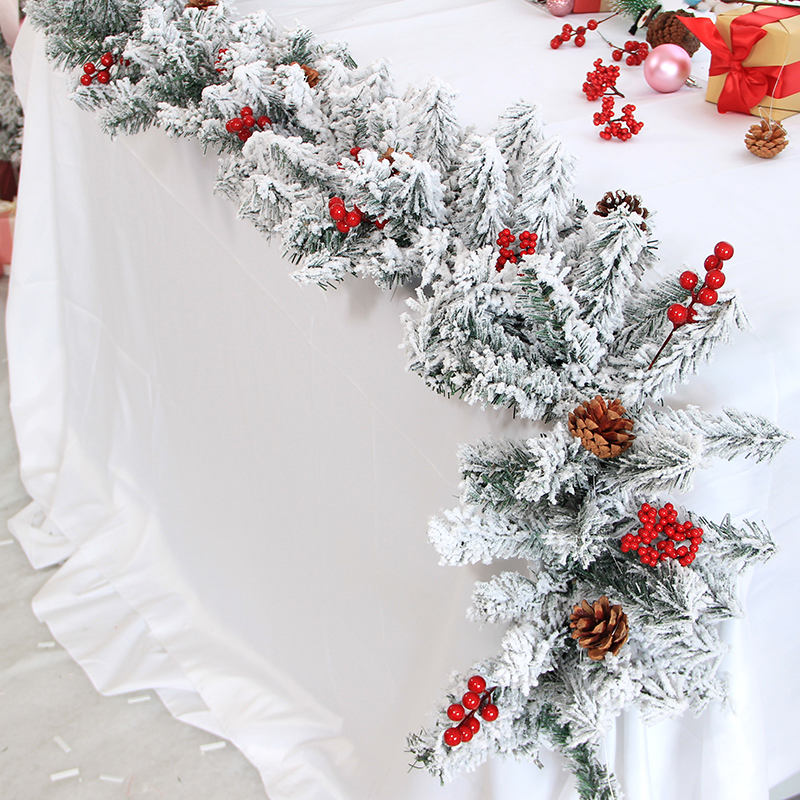 1.8 meters flocking rattan (red fruit + pine cones)