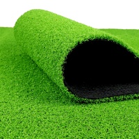 10mm Florhöhe Weicher Künstlicher Plastikgras-Teppich für Hochzeitsböden Innen- und Hinterhof-Dekoration Synthetischer Rasen