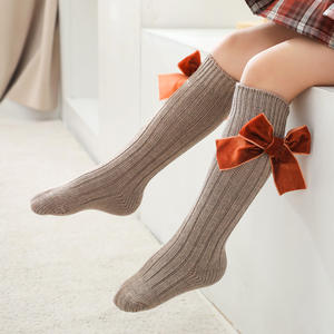<span class=keywords><strong>Calcetines</strong></span> Largos hasta la Rodilla para Niña, Estilo Invernal Dulce, Color Sólido, con Lazo, de Algodón - Product Image 2