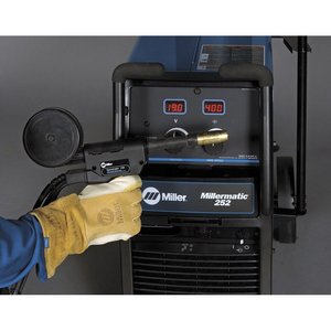 Soudeuse MIG électrique Miller Millermatic 252 230V sur roues 4,5 kVA fabriquée aux États-Unis - Product Image 3