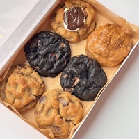 Conception personnalisée Boîte en papier de sécurité alimentaire Boîte d'emballage pour biscuits et desserts avec fenêtre
