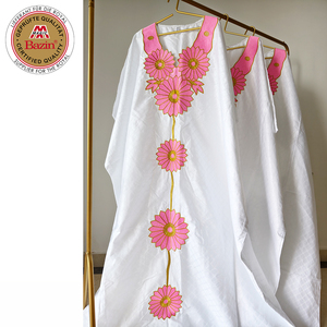 <span class=keywords><strong>Robe</strong></span> <span class=keywords><strong>Boubou</strong></span> Dashiki <span class=keywords><strong>Bazin</strong></span> Riche Parfumée de Haute Qualité avec Foulard, Tenue de Mariage Traditionnel Nigérian pour la Mariée - Product Image 4