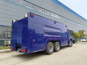 Camion de sauvetage et de lutte contre les incendies HOWO avec pompe et lance réglable pour la lutte contre les incendies urbains et les opérations de sauvetage d'urgence - Product Image 4